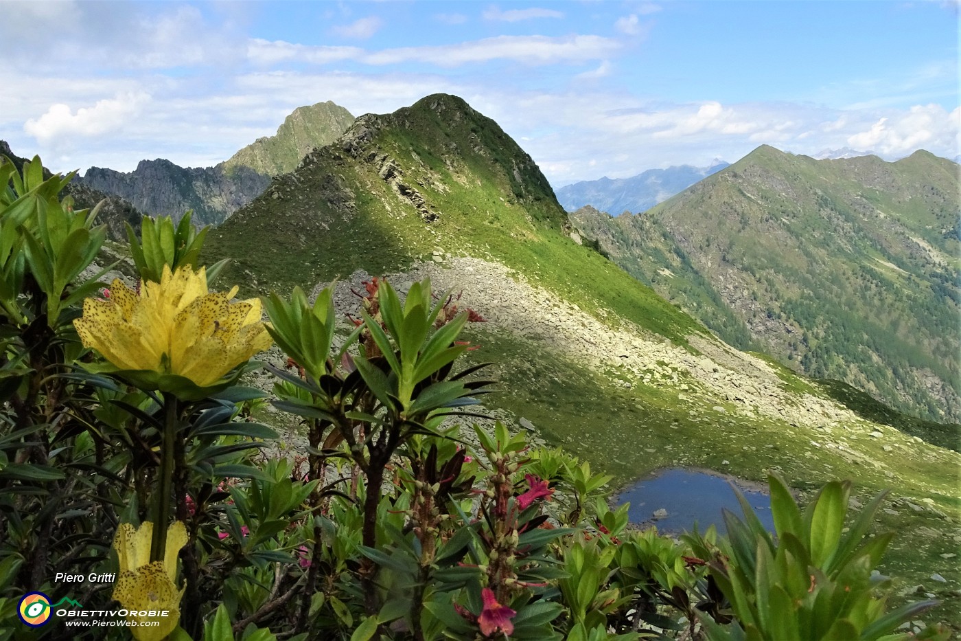 50 Vista in Pedena, Pizzo del Vento, laghetto.JPG
